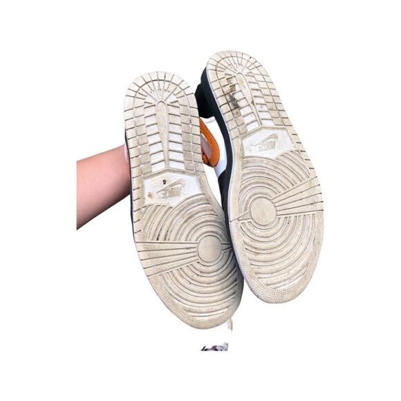 Rare 2012 Nike Air Jordan 1 Low Black Bright Citrus Size 11 - Picture 9 of 16